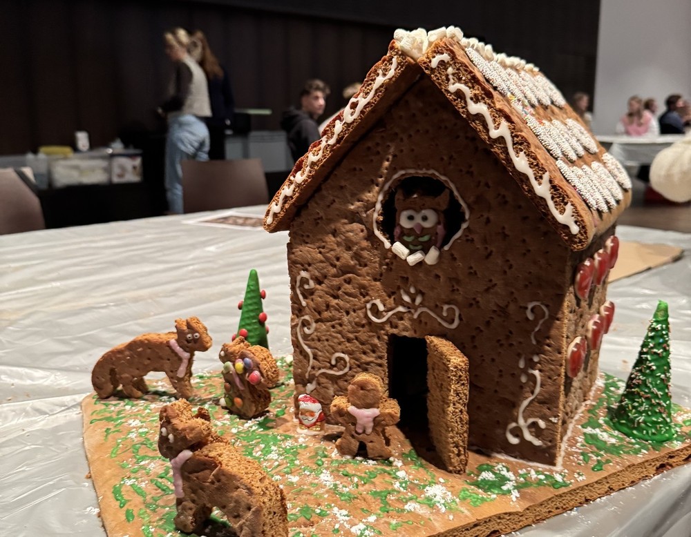 Ein selbst gebautes Lebkuchenhaus.
